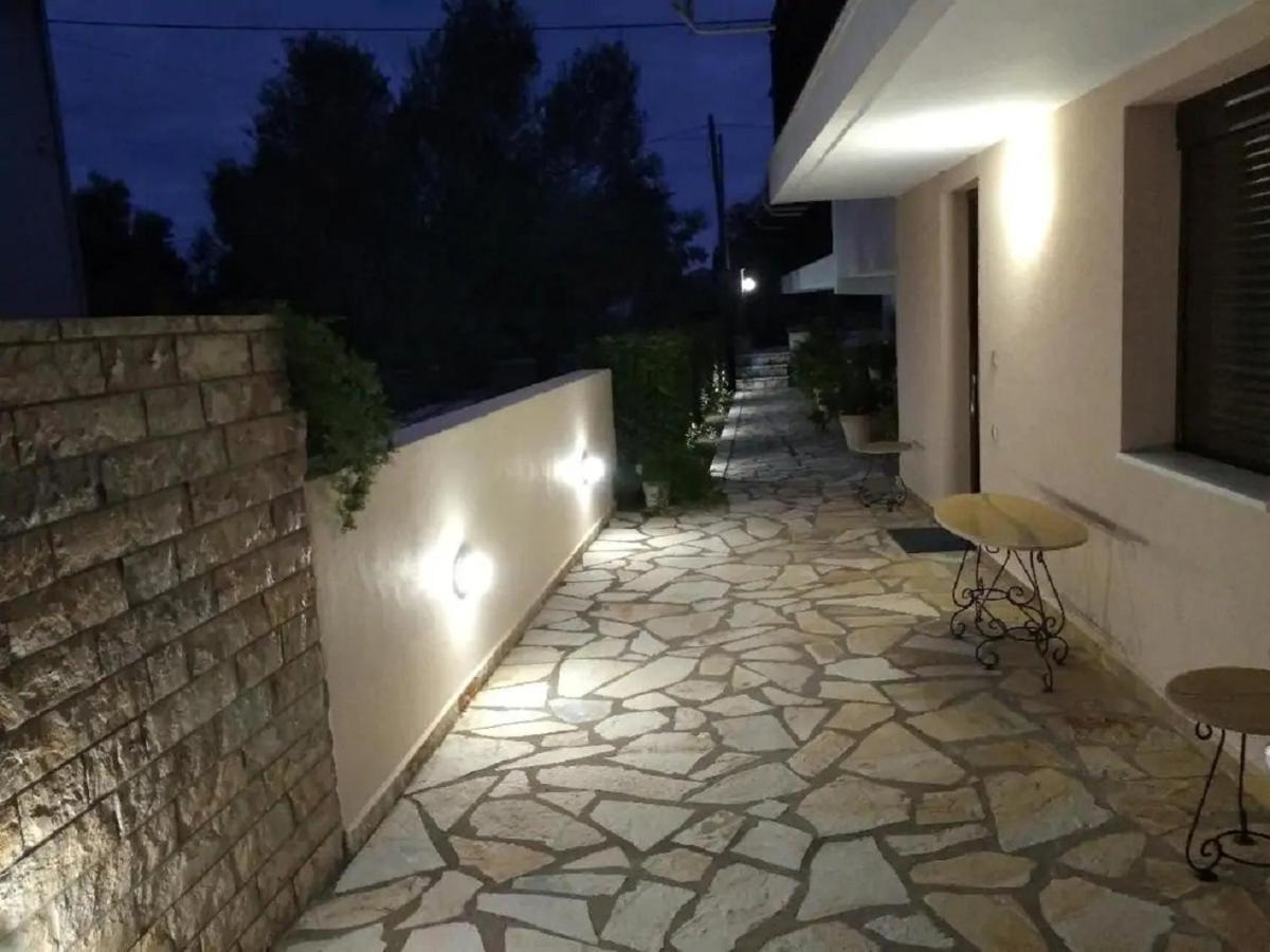 Апартаменты Ήσυχο Σπίτι Στη Ναύπακτο Нафпактос Экстерьер фото